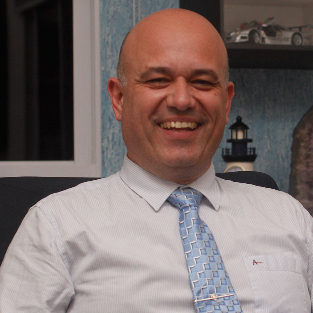 Dr. Paulo Jesus